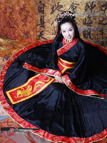 鳳凰唄　赤ロングジャンスカ　刺繍　中国伝統衣装　訶子裙 着物和服　漢服　成人式