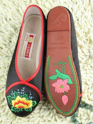【漢服華服古装用ーチャイナ靴】民族スタイル 刺繍　女性用　D301　7色あり