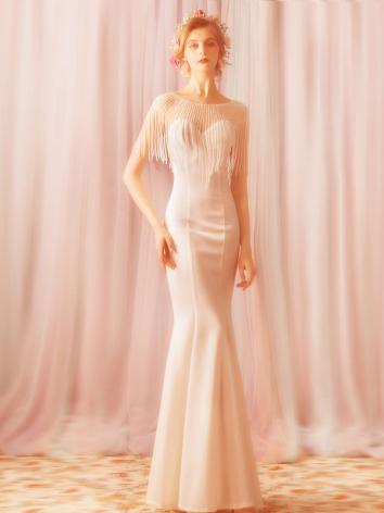 【ウエディングドレス】女性用 白色 ホワイト 結婚式 演奏会 宴会 パーティー 床付く 水晶